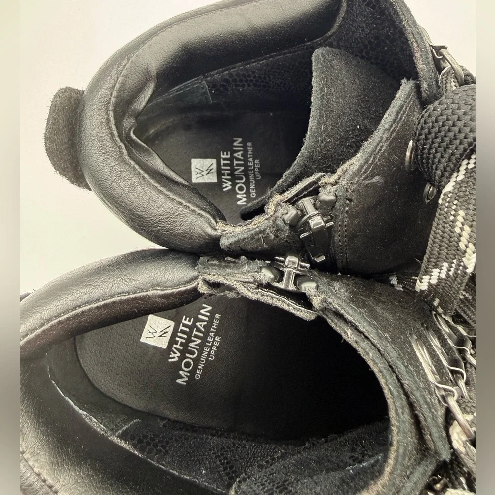 White Mountain Liberty Regular Lace-Up Wedge Booties Size 9.5M